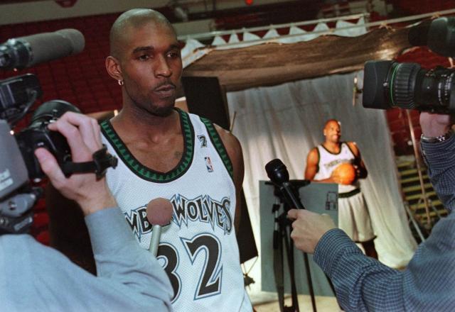 小卡阴阳合同传闻如何收场？森林狼曾被罚掉未来